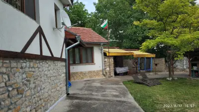Къща за гости Липите