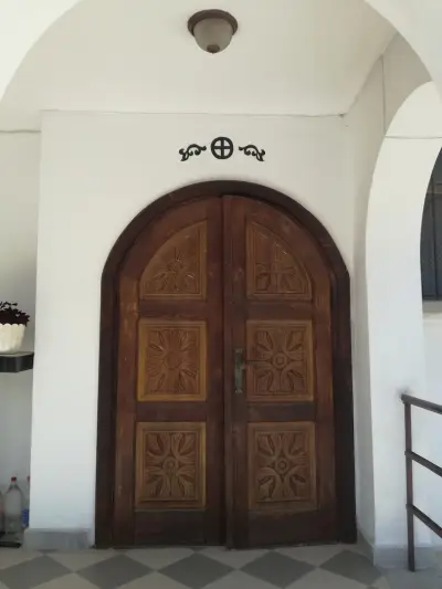 Храм „Свети Иван Рилски“