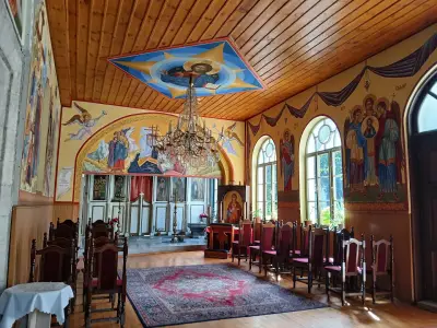 Храм „Света Богородица – Благовещение“ (Рибната църква)