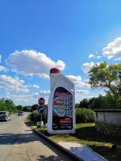 Castrol