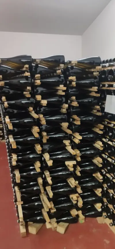 Избата „Нерагора“ / Neragora Winery & Organic Farm