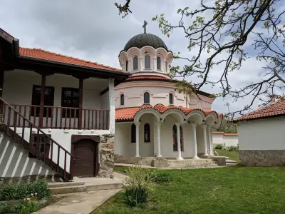 Клисурски манастир „Св. Петка Параскева“