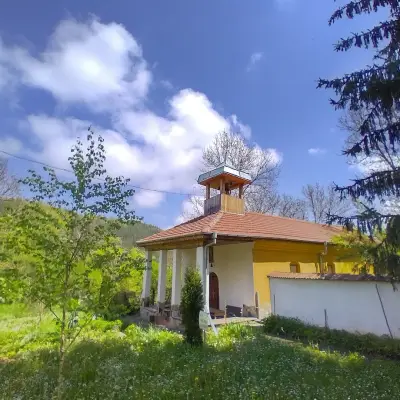 Църква "Света Ана"