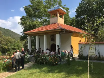 Църква "Света Ана"