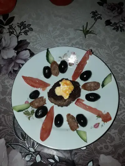 Томи Дружба