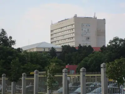 Паметник "Альоша"