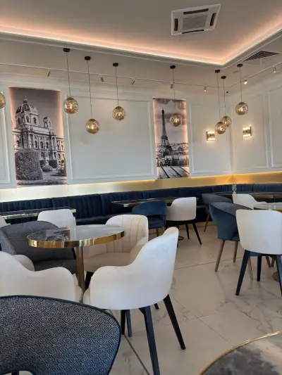 Vienna Cafe