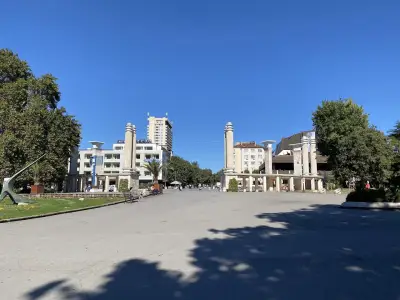 Централен вход Морска градина