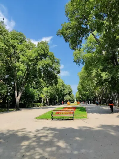 Централен вход Морска градина