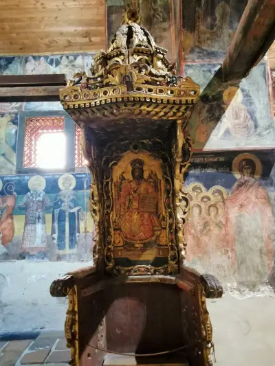 Храм „Свети Стефан“