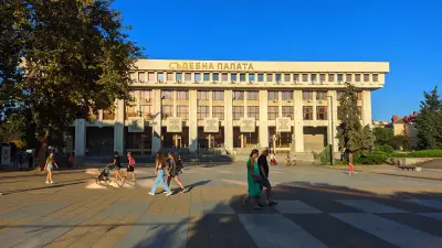 Паметник на Альоша