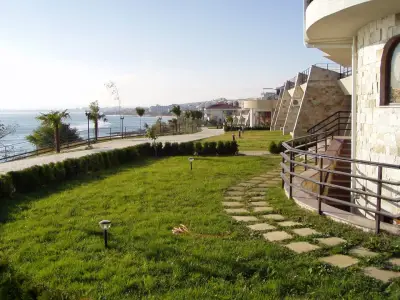 Dinevi Resort Head Reception Office