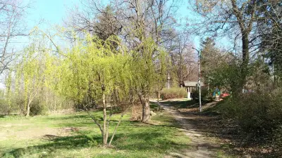 Парк „Райска градина“