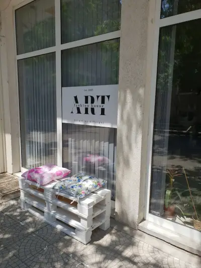 ART Fashion house