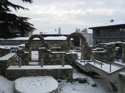 Арка на древния град Аполония