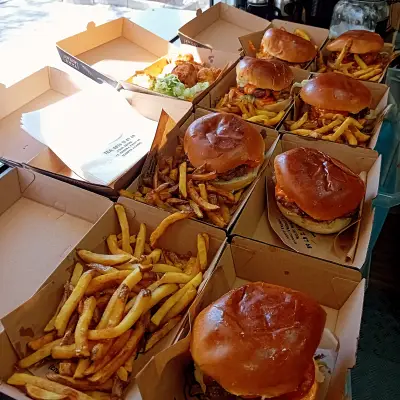 STREET BURGER 2.0