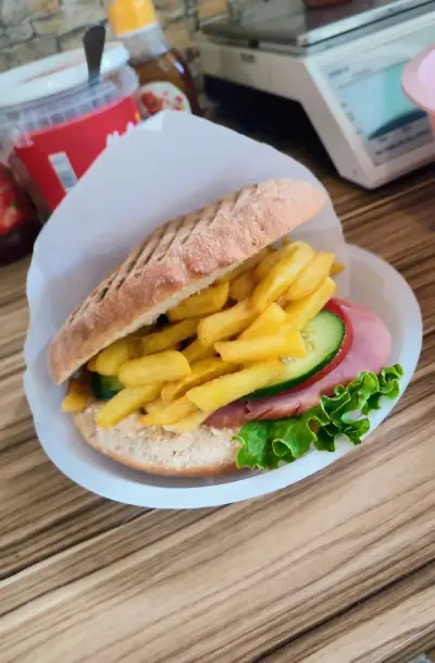 Бързо хранене "Вкусното кътче"