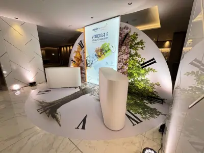 Varakh Decor