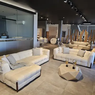 Мебелен магазин Comfy Home