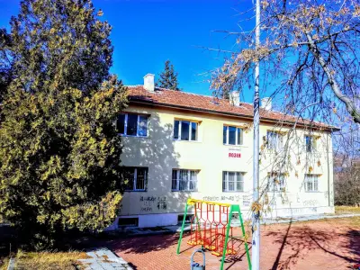 Здравна служба село Лозен