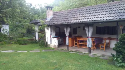 Вила "Маришница"