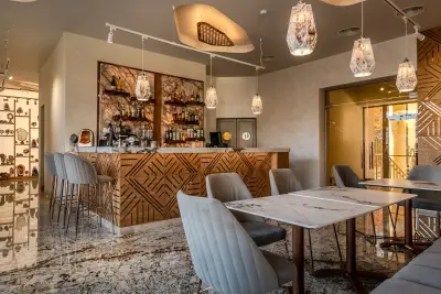 Ресторант Bella Vista Panoramic Lounge