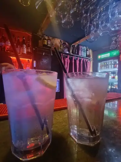 Bar Kolo