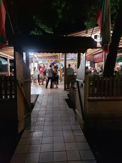 Снек Бар Хриси
