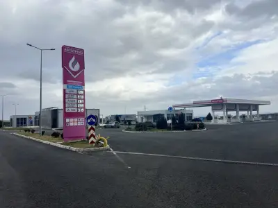 Бензиностанция Дега