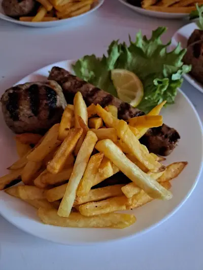 Chill cafe&bar