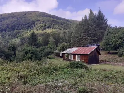 Туристическа база "Дюлята" с.Селце