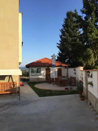 Къща за гости "Комфорт"