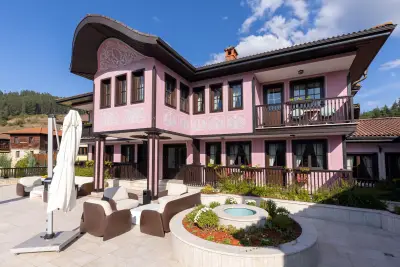 Armaco Residence