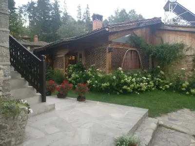 Астра къща за гости