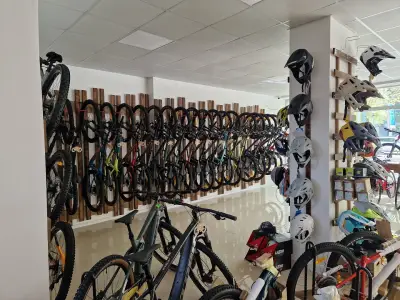 Магазин и сервиз за велосипеди BG Bike