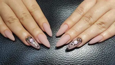 Теодора Рашкова Nail Art