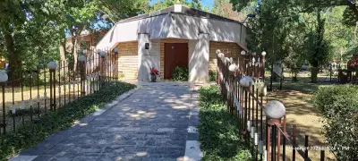 Храм „Св. Успение Богородично“