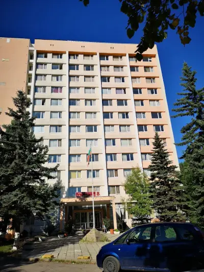 Студентски град, бл. 8 на СУ