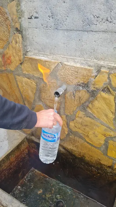 Горяща вода