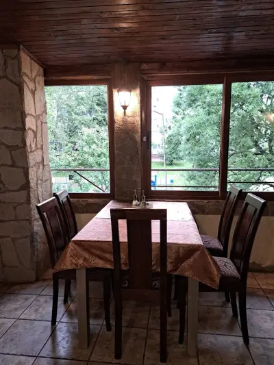 Бистро Дани