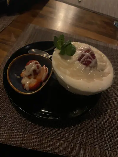 Bar & Dinner 77