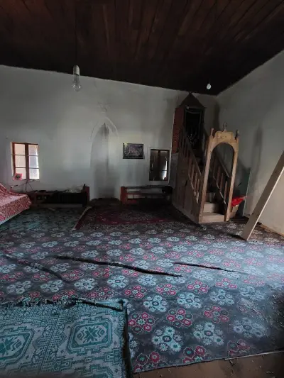 Джамия Лопушна