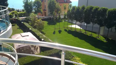 Oasis Laguna Apartments