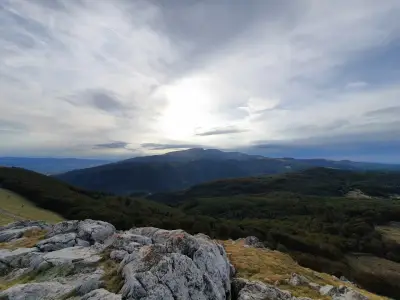 Връх Исполин (1523.4 м.)