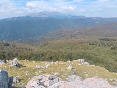 Връх Исполин (1523.4 м.)