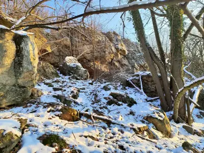 Пещера „Змееви дупки“