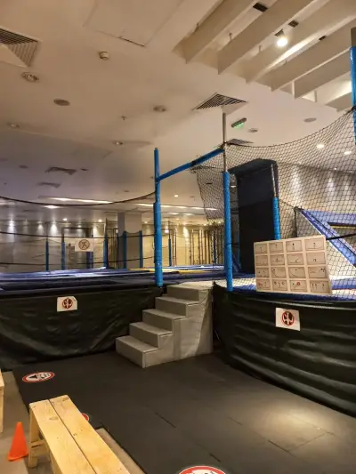 Трамплин парк "Play on Jump"