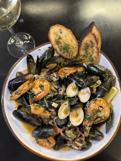 Cichetti & Vino