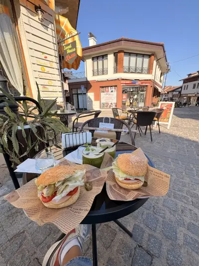 Sweet House Хъни