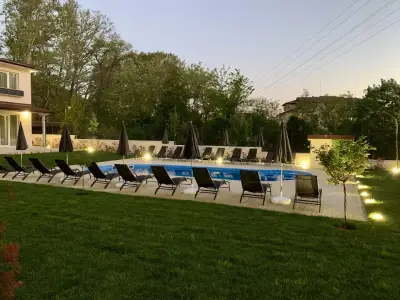 ENEVI Guest Houses-Къщи за гости Еневи